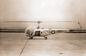 Bell 47 Helicopter - Early Military Helicopter